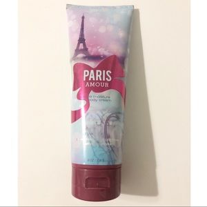 Paris Amour Body Lotion